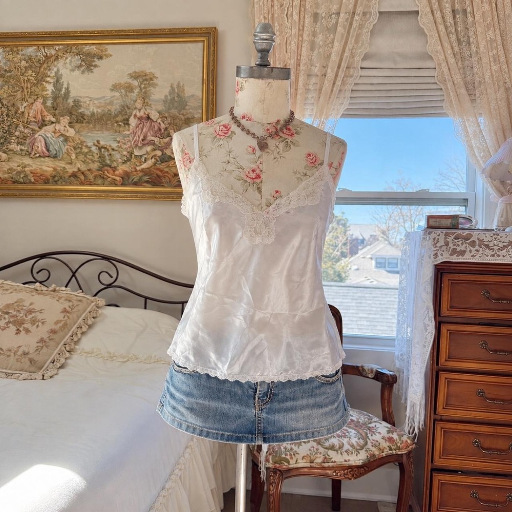 White Lace Satin Cami 90s white satin lace trim cami size large
